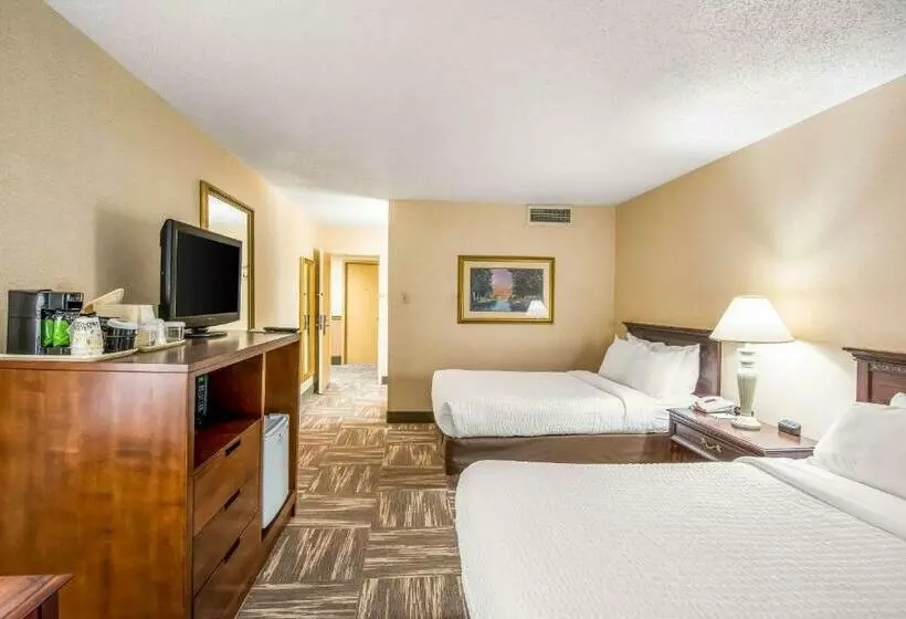 ２ダブルベッドのスタンダードルーム, Clarion Inn Grand Junction