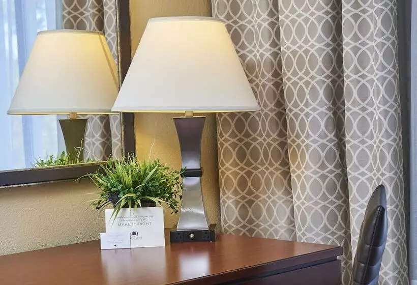 ダブルベッドスタンダードルーム, Wyndham Columbus