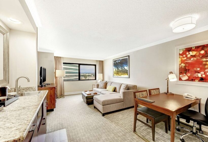 Люкс Адаптированный для Инвалидов, Embassy Suites By Hilton Anaheim Orange