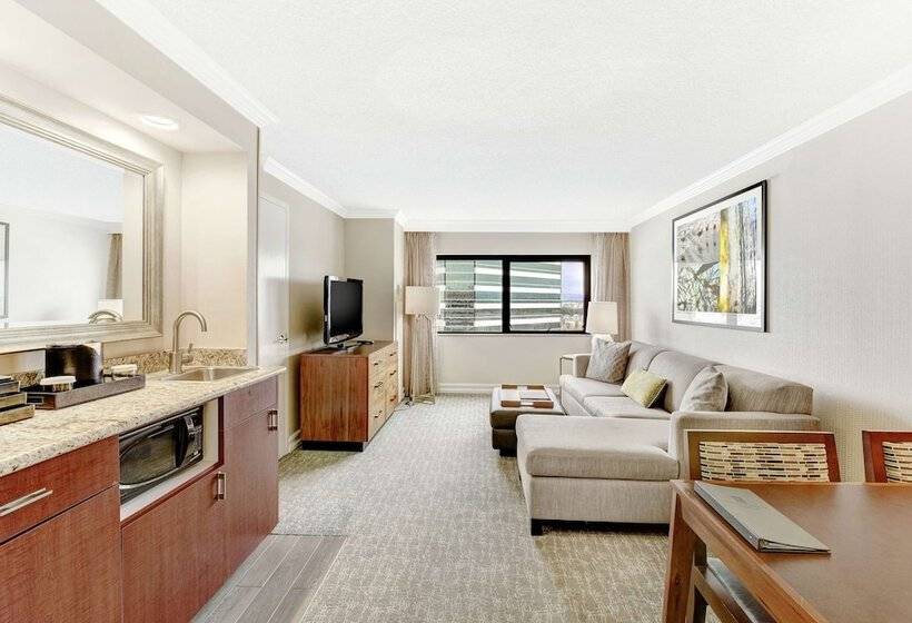 جناح لذوى الاحتياجات الخاصة, Embassy Suites By Hilton Anaheim Orange