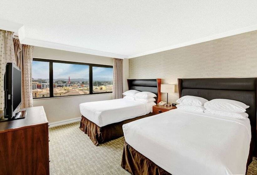 Номер Стандарт 2 Двуспальные Кровати, Embassy Suites By Hilton Anaheim Orange