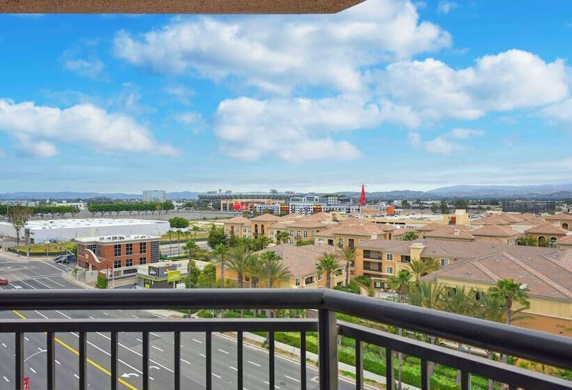 Номер Стандарт 2 Двуспальные Кровати, Embassy Suites By Hilton Anaheim Orange