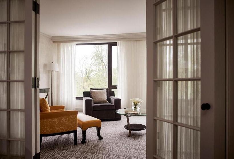 キングサイズベッドのスイートルーム, Four Seasons  Boston