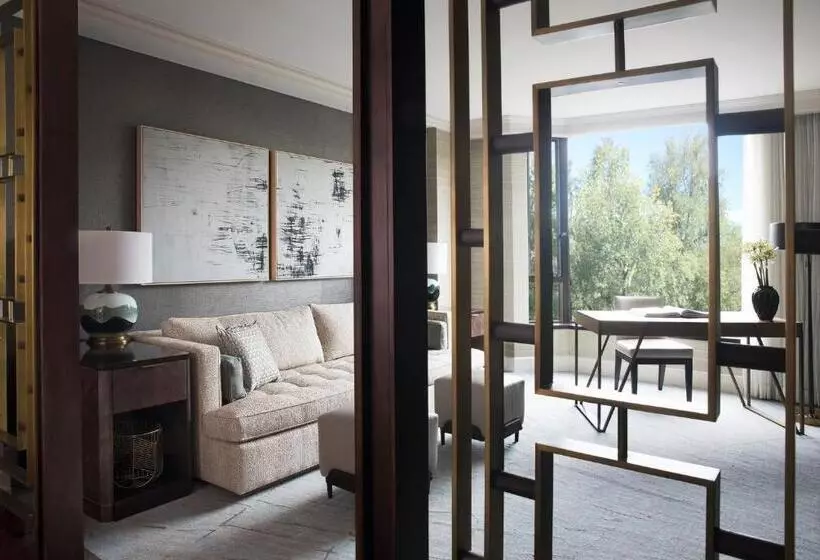 سوئیت پرزیدنت, Four Seasons  Boston