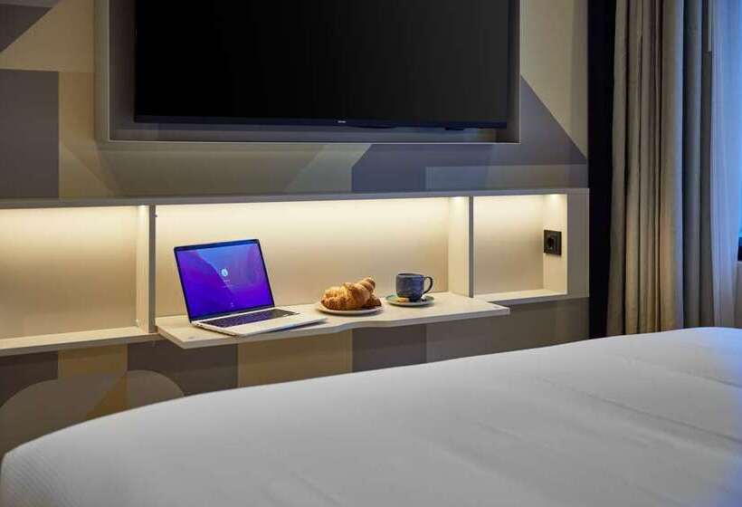 キングサイズベッドのエクゼクティブルーム, Hilton Charlotte University Place