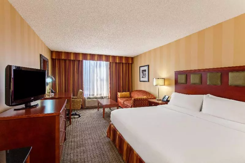 اتاق استاندارد با تخت بزرگ, Holiday Inn Sacramento Downtown Arena, An Ihg