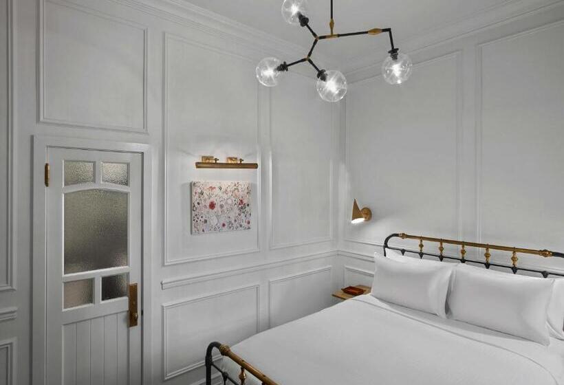 带大床的标准间, Life Hotel New York