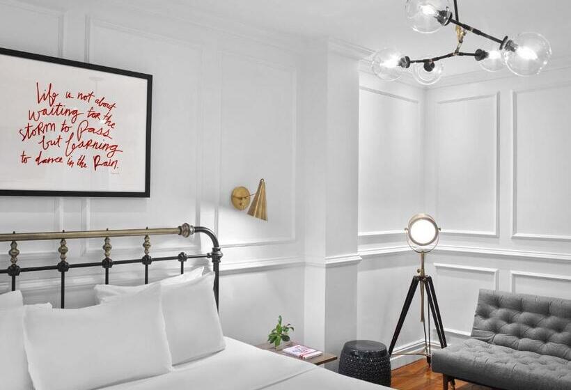 高级客房, Life Hotel New York