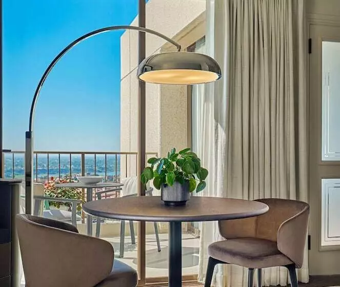 سوییت, Pendry Newport Beach