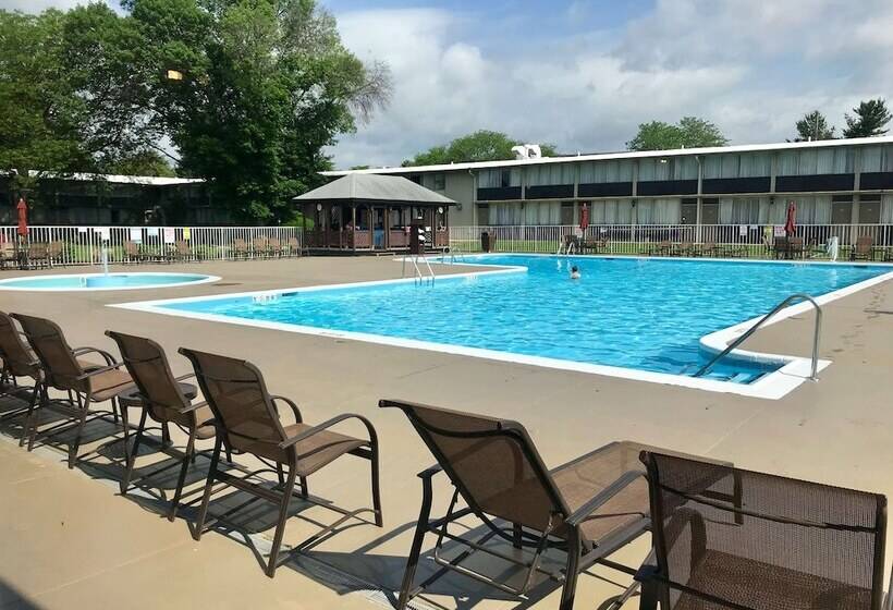 스탠다드 룸 더블 침대 2개, Surestay Plus Hotel By Best Western Lehigh Valley