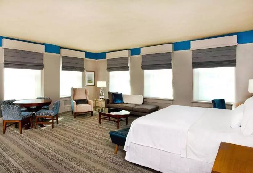 استودیو استاندارد با تخت کینگ, The Westin Great Southern Columbus