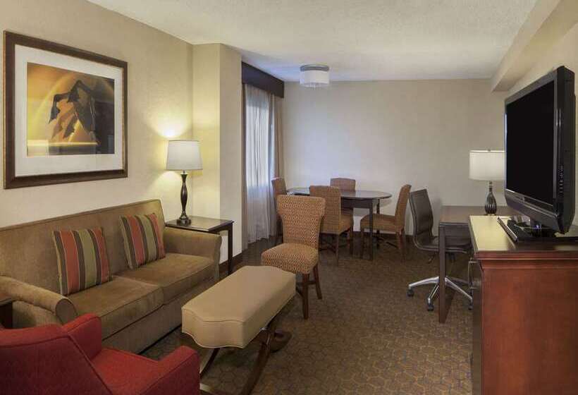 Люкс Кровать Кинг, Embassy Suites Hotel Winston Salem