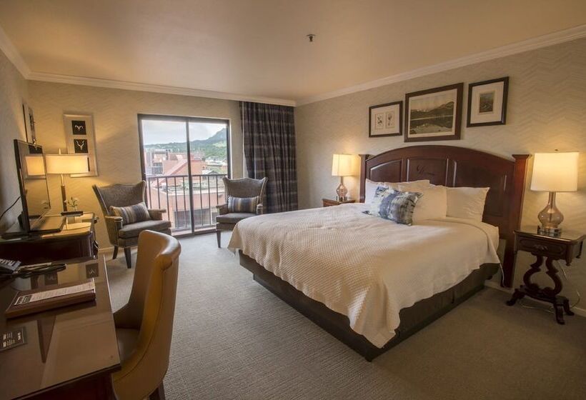 수피리어 룸, Boulderado