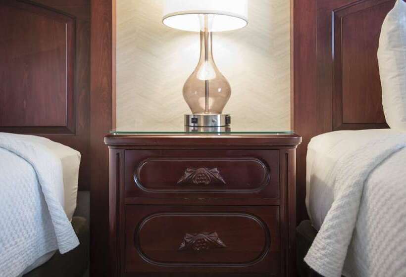 수피리어 룸, Boulderado