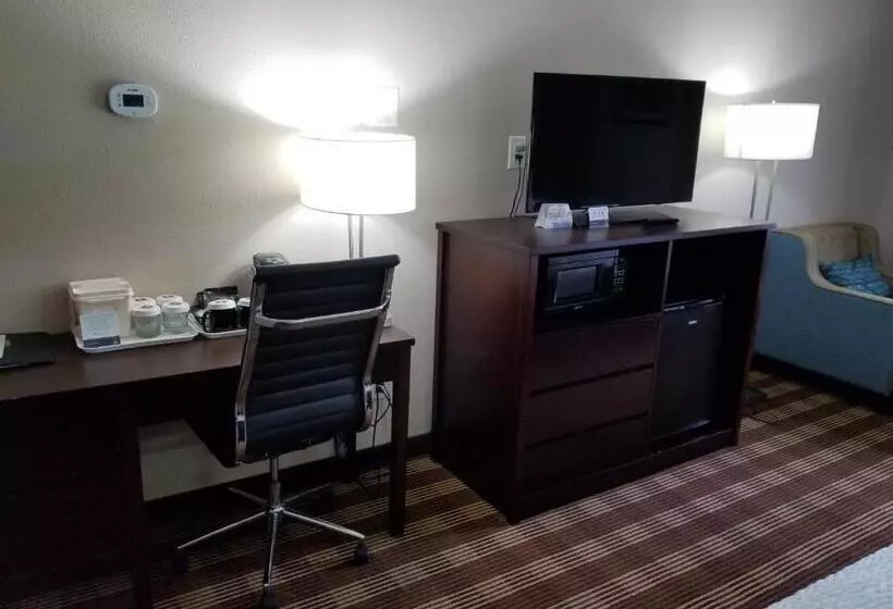 Deluxe-perhehuone, Pocono Inn & Banquet   Stroudsburg