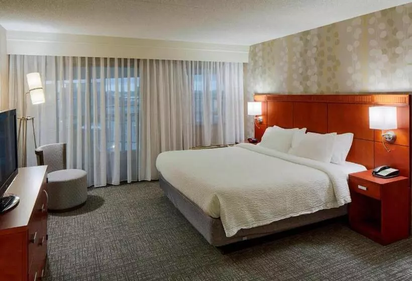 身障者適用キングサイズベッドルーム, Courtyard By Marriott Columbus West/hilliard