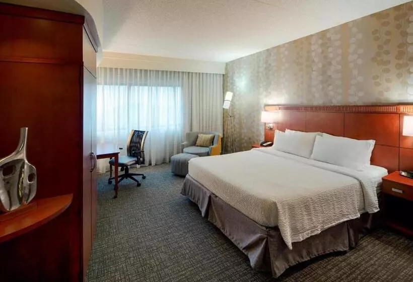 身障者適用キングサイズベッドルーム, Courtyard By Marriott Columbus West/hilliard