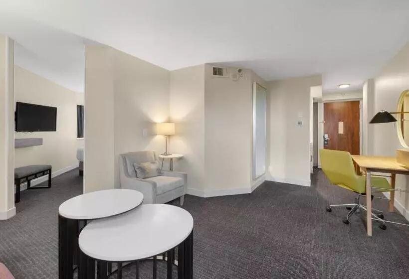سوییت جونیور, Crowne Plaza Houston Med Ctr Galleria Area, An Ihg