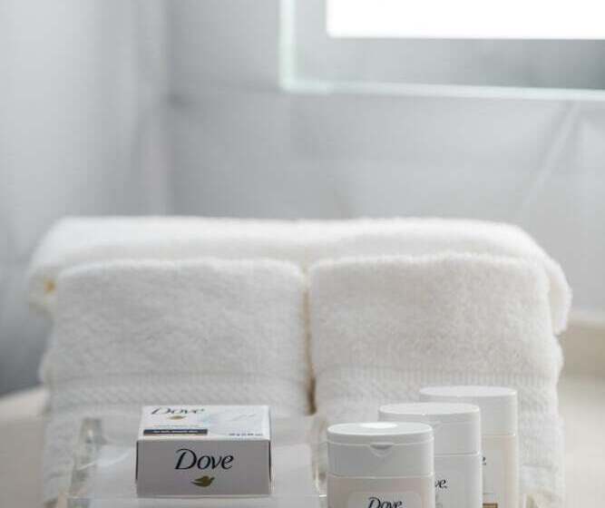 ２ダブルベッドのスタンダードルーム, Holiday Inn Newark International Airport