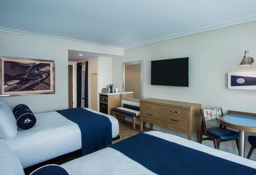 חדר סטנדרט נוף לבריכה, Hutchinson Shores Resort & Spa