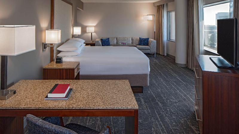 キングサイズベッドのスタンダードルーム, Hyatt Regency Denver Tech Center