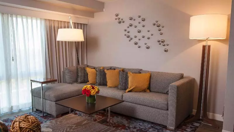 スイート, Hyatt Regency Sacramento