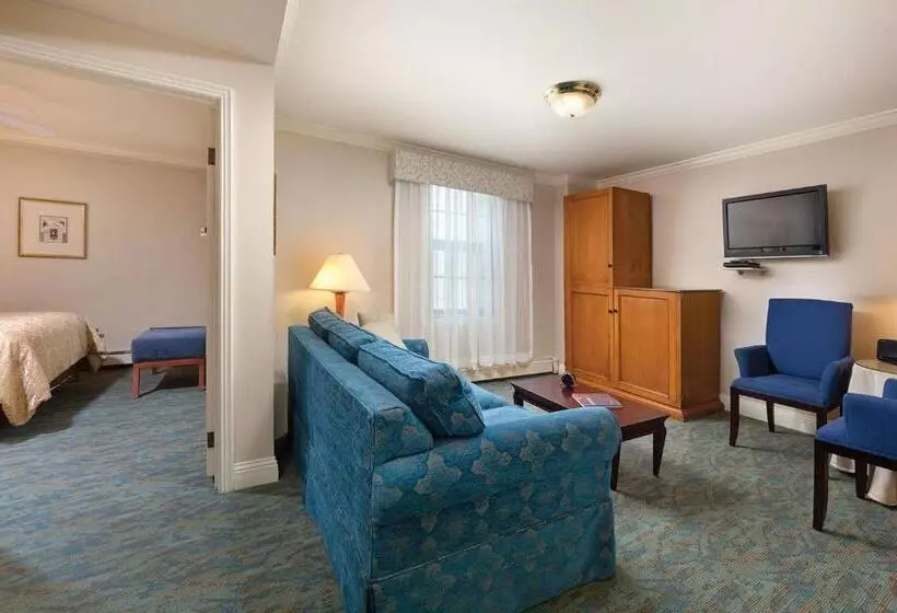 Superior Suite