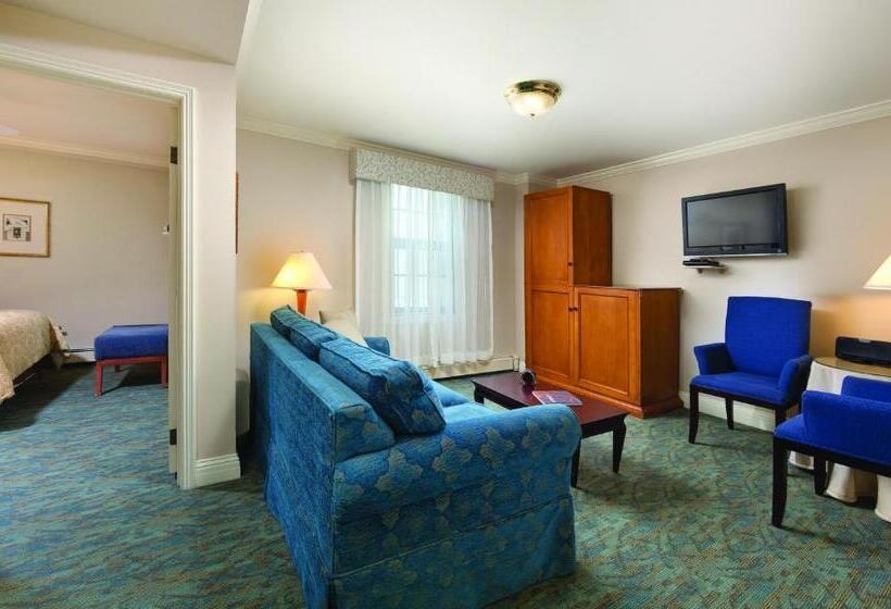 スーペリアースイート, Inn At The Opera