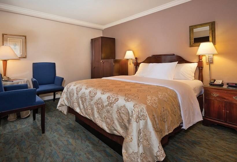 スーペリアースイート, Inn At The Opera