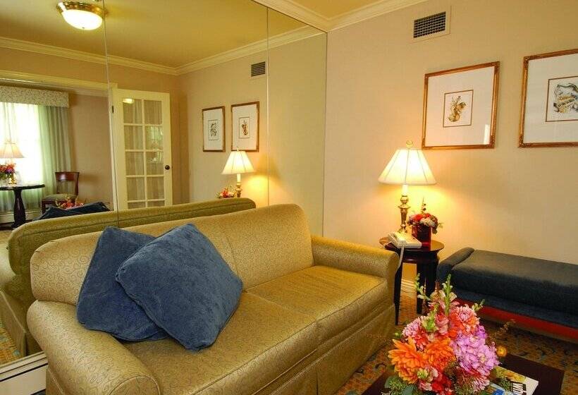 スーペリアースイート, Inn At The Opera