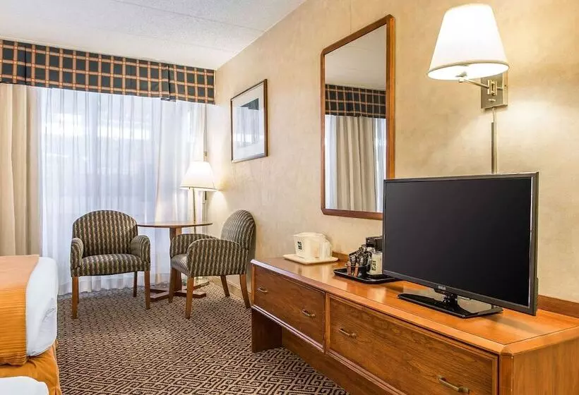 ２ダブルベッドのスタンダードルーム, Quality Inn And Conference Center