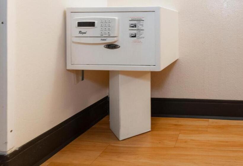Номер Deluxe, Red Roof Inn Lumberton