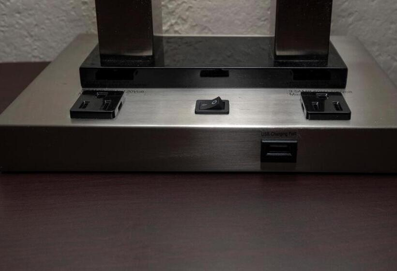 디럭스 룸, Red Roof Inn Warrenton