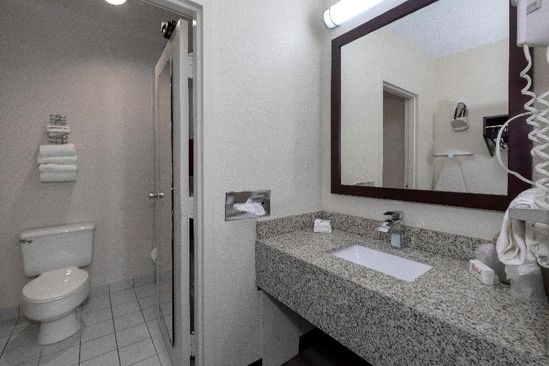 غرفة ديلوكس سرير ملكى, Red Roof Inn Warrenton