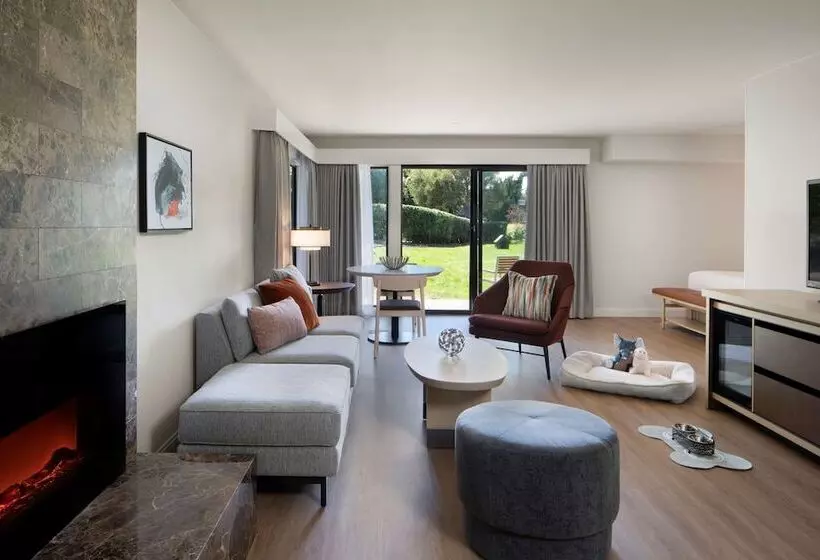 スイート, Hyatt Regency Monterey Hotel And Spa