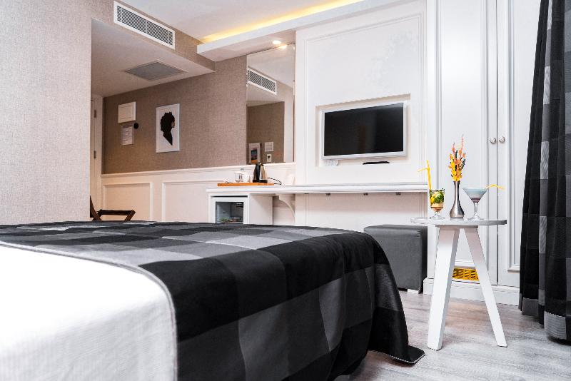 장애인을 위한 스탠다드 룸, Crowne Plaza Ventura Beach, An Ihg