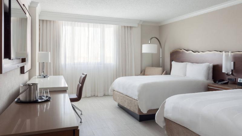 豪华房间, Fort Lauderdale Marriott Harbor Beach Resort & Spa