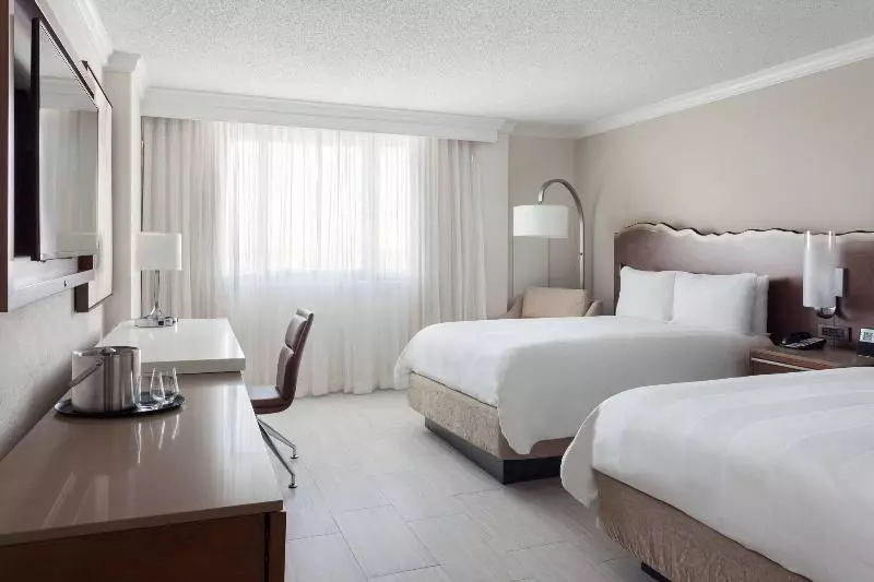 デラックスルーム, Fort Lauderdale Marriott Harbor Beach Resort & Spa