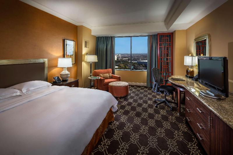 Quarto Estandar para Deficientes Físicos, Hilton Anatole