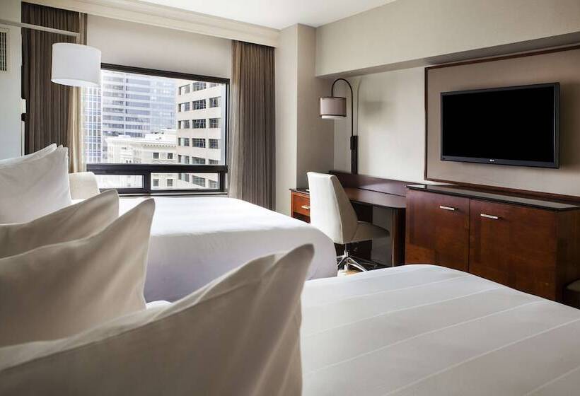 חדר סטנדרט שתי מיטות זוגיות, Hilton Denver City Center