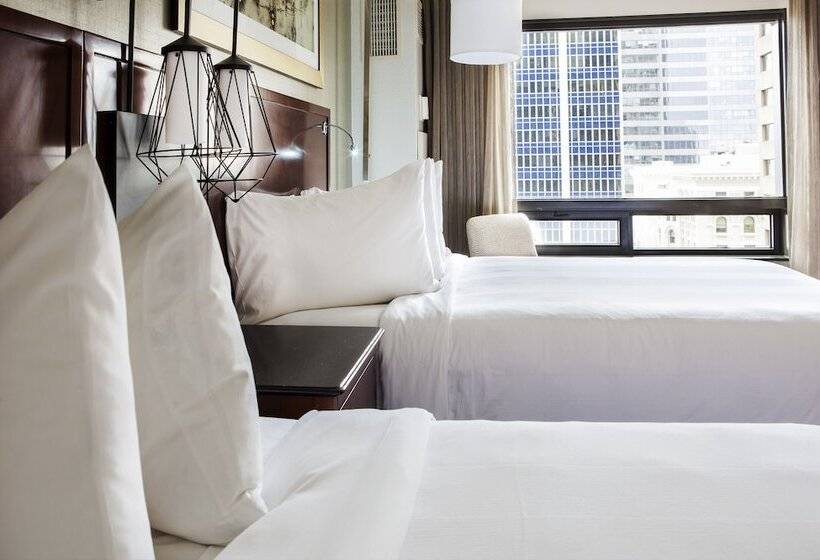 חדר סטנדרט שתי מיטות זוגיות, Hilton Denver City Center