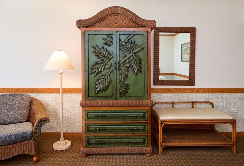 스탠다드 룸 1층, Outrigger Kāʻanapali Beach Resort
