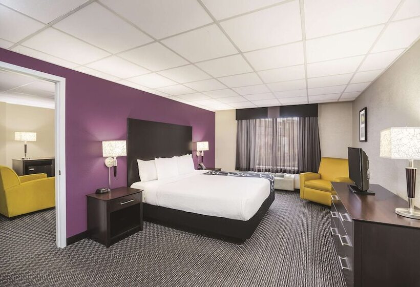 デラックススイート, La Quinta Inn By Wyndham Fresno Yosemite