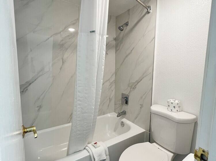 غرفه قياسيه سريرين مزدوجين, La Quinta Inn By Wyndham Sacramento North