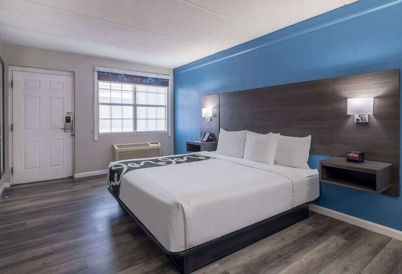 Номер Стандарт Кровать Кинг Адаптированный для Инвалидов, La Quinta Inn By Wyndham Sacramento North