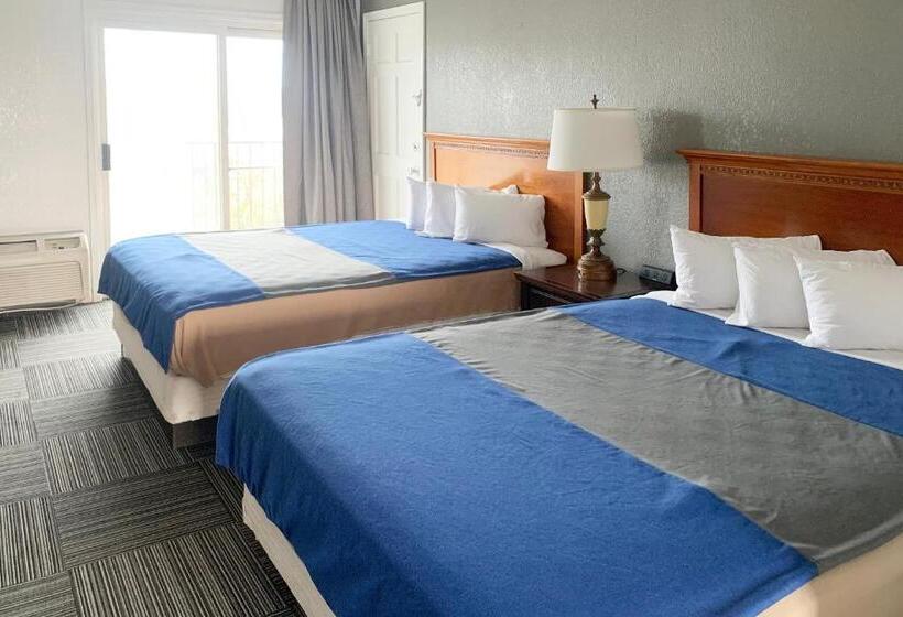 Номер Deluxe с Балконом, Lakeview Inn