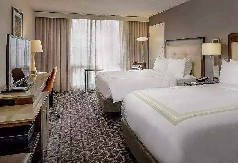 اتاق استاندارد با 2 تخت دوبل, Marriott St. Louis Airport