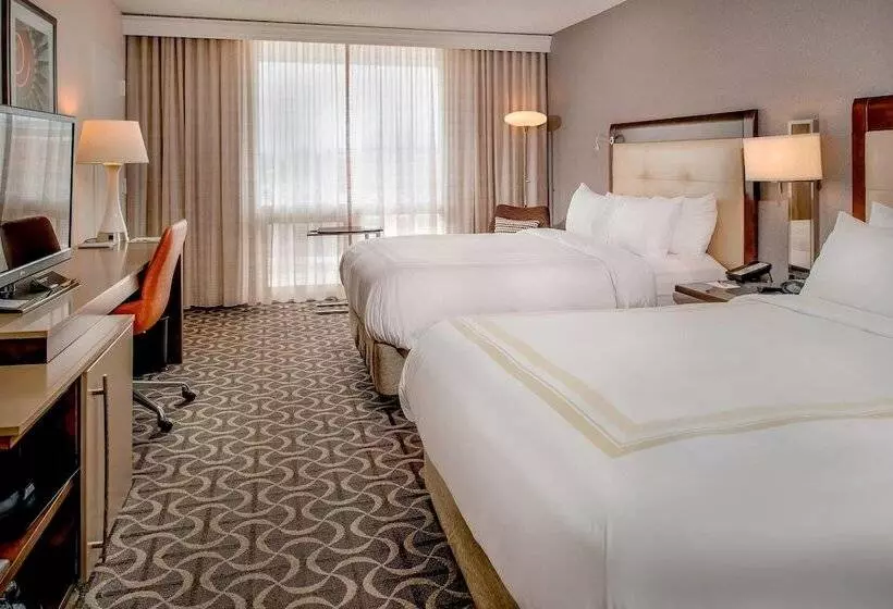 اتاق استاندارد با 2 تخت دوبل, Marriott St. Louis Airport
