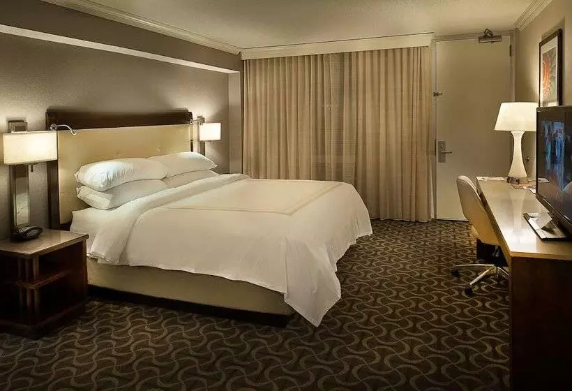 اتاق استاندارد با 2 تخت دوبل, Marriott St. Louis Airport