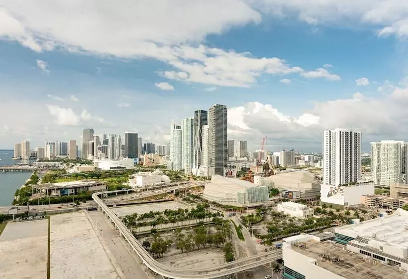 اتاق استاندارد با 2 تخت دوبل, Miami Marriott Biscayne Bay